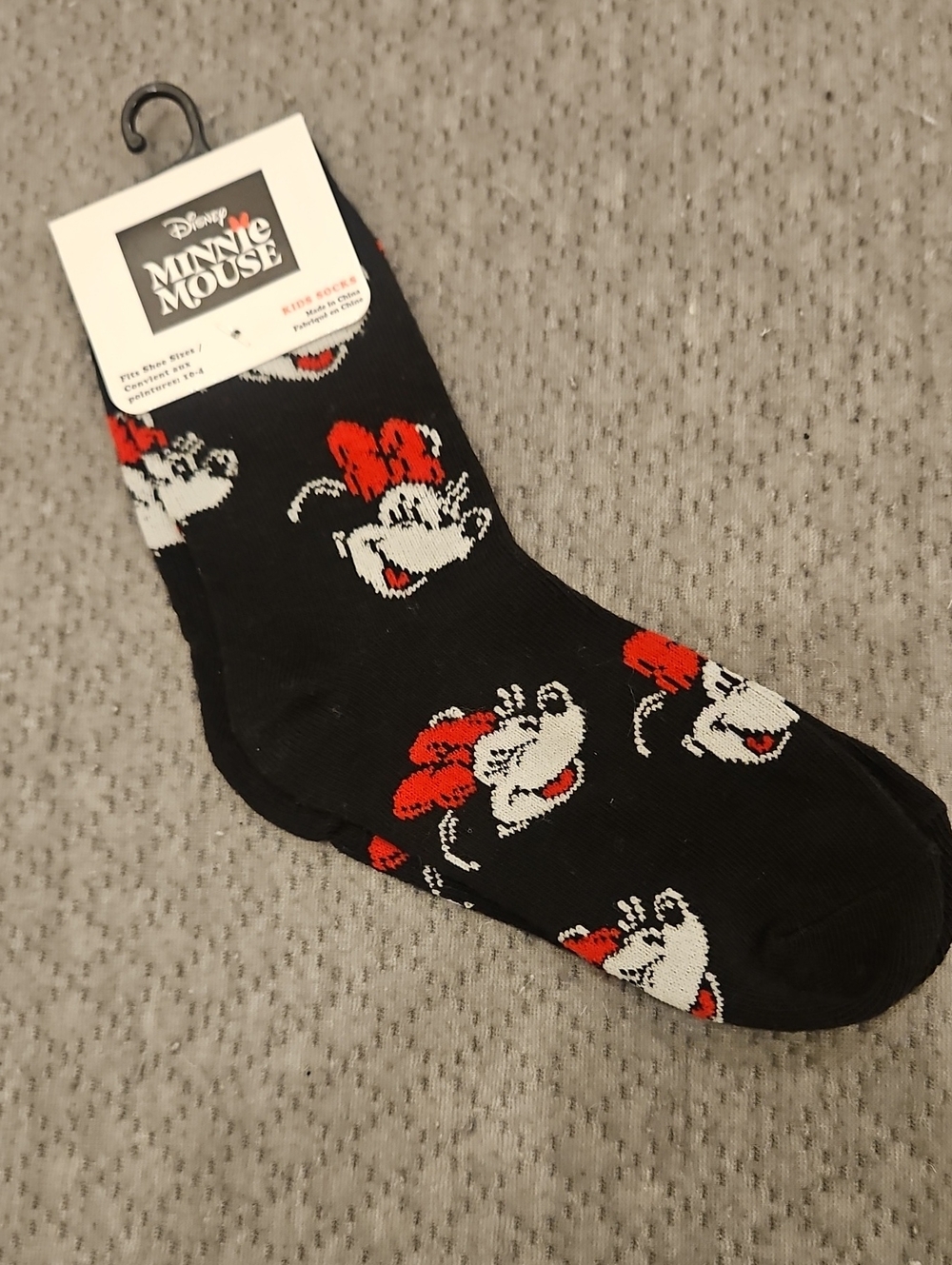 Disney Minnie Mouse Black Red Crew Socks Kids sz 10-4